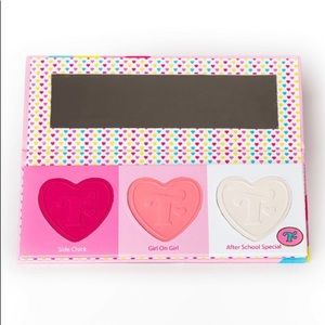 NEW - Trixie Mattel Summer of Love Blush Palette